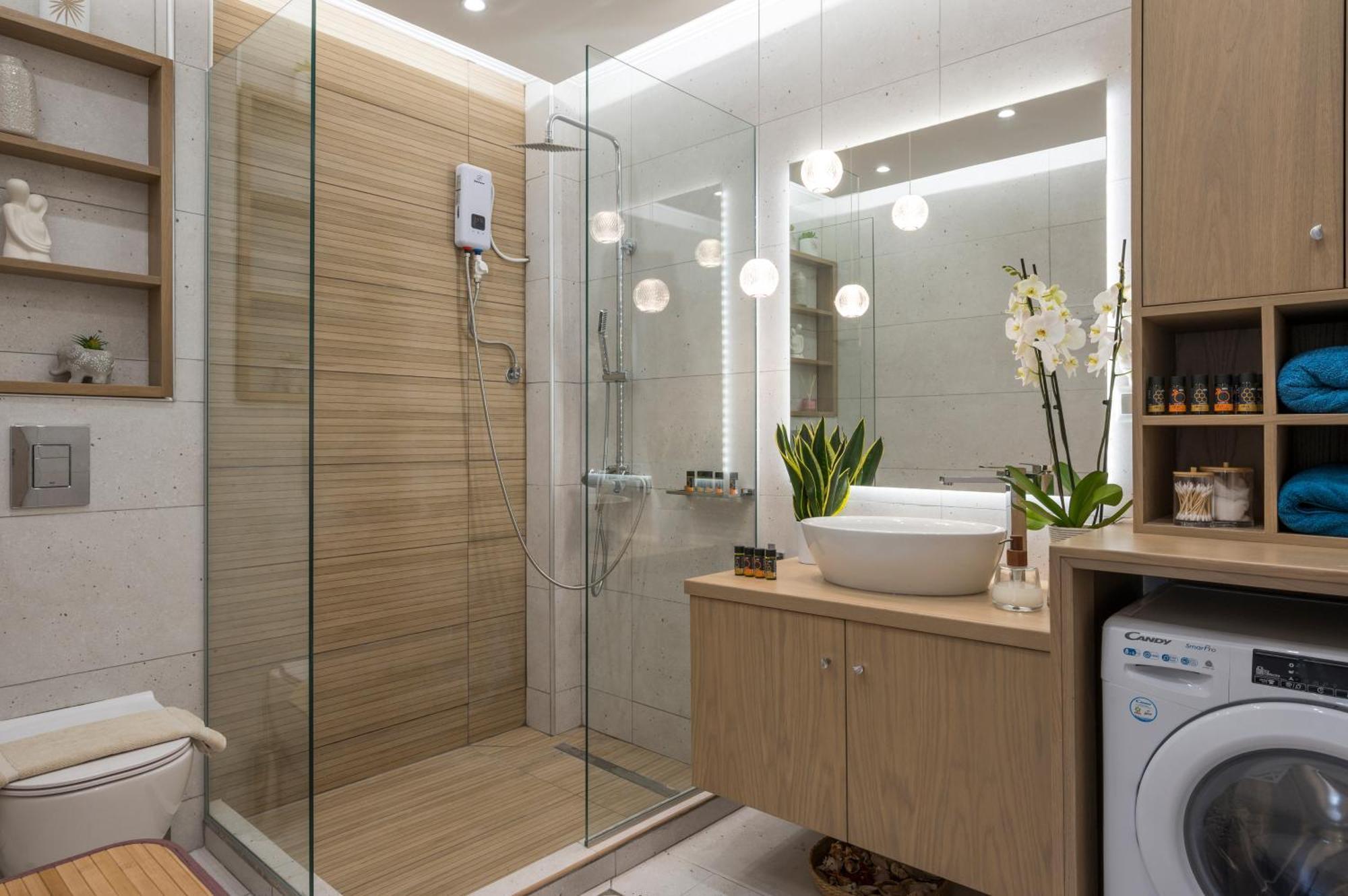 Eranthis Apartment