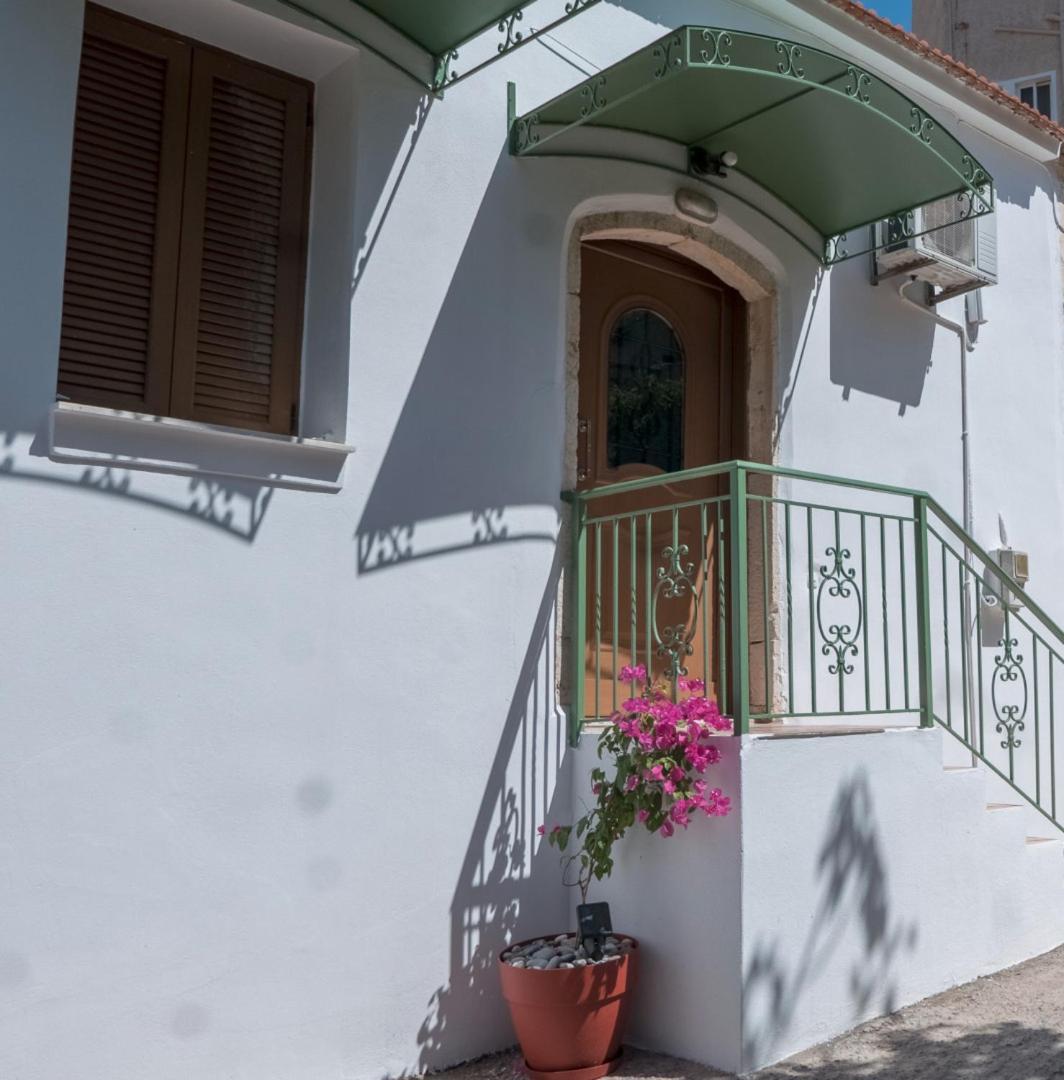τhemis House Chania (Crete)