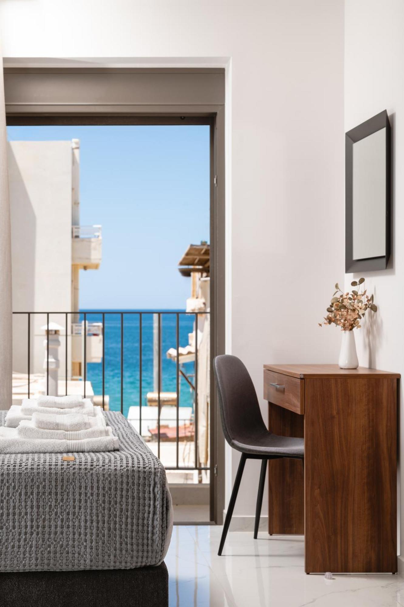 Apartment The Sandgate Elegant Studio, Chania Seaside