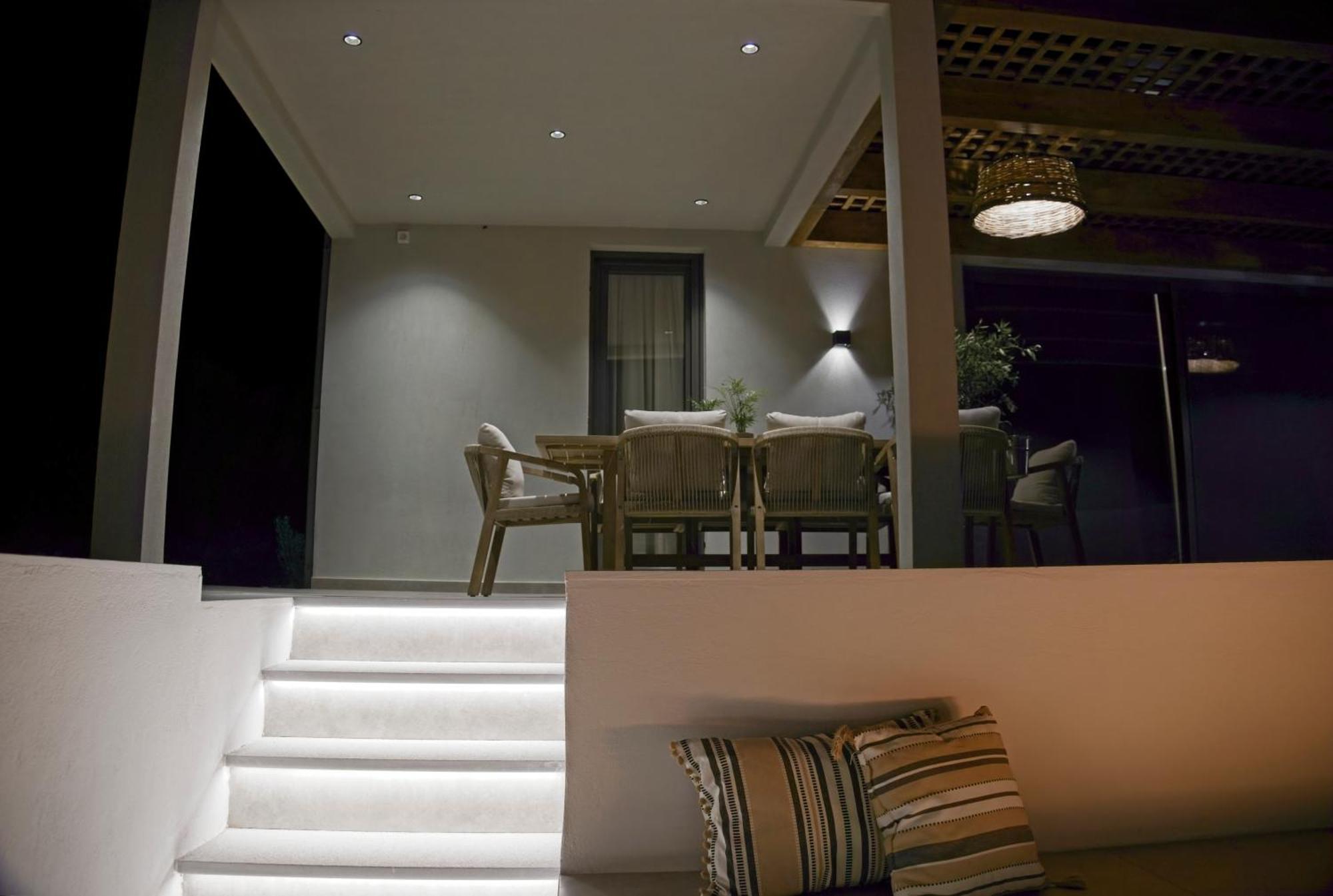 Mourelo Luxury In Chania With Private Pool Jacuzzi *