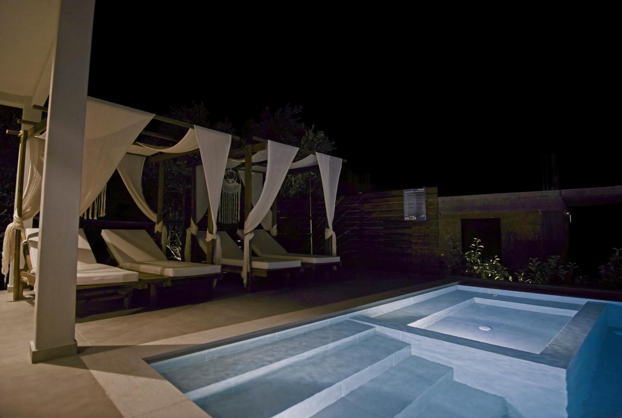 Mourelo Luxury In Chania With Private Pool Jacuzzi *