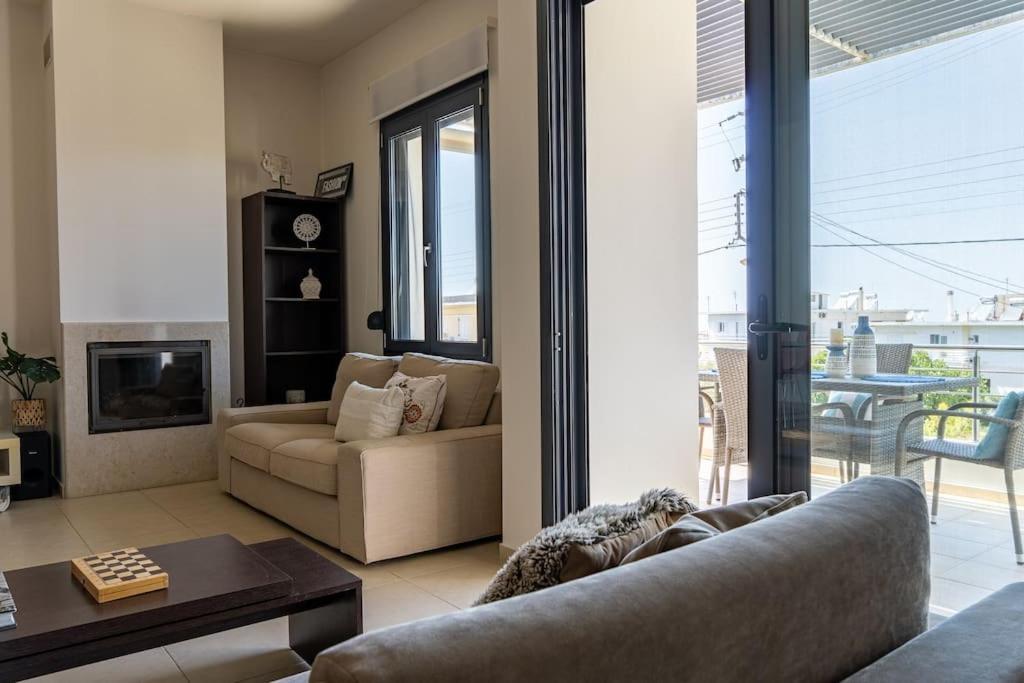 Maisonette With Exclusive Private Parking Chania (Crete)