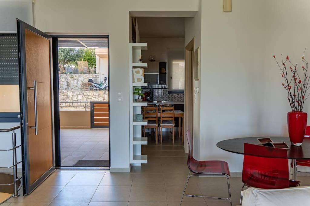 Villa Maisonette With Exclusive Private Parking