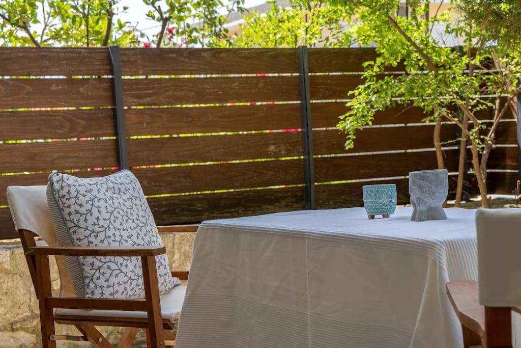 Maisonette With Exclusive Private Parking