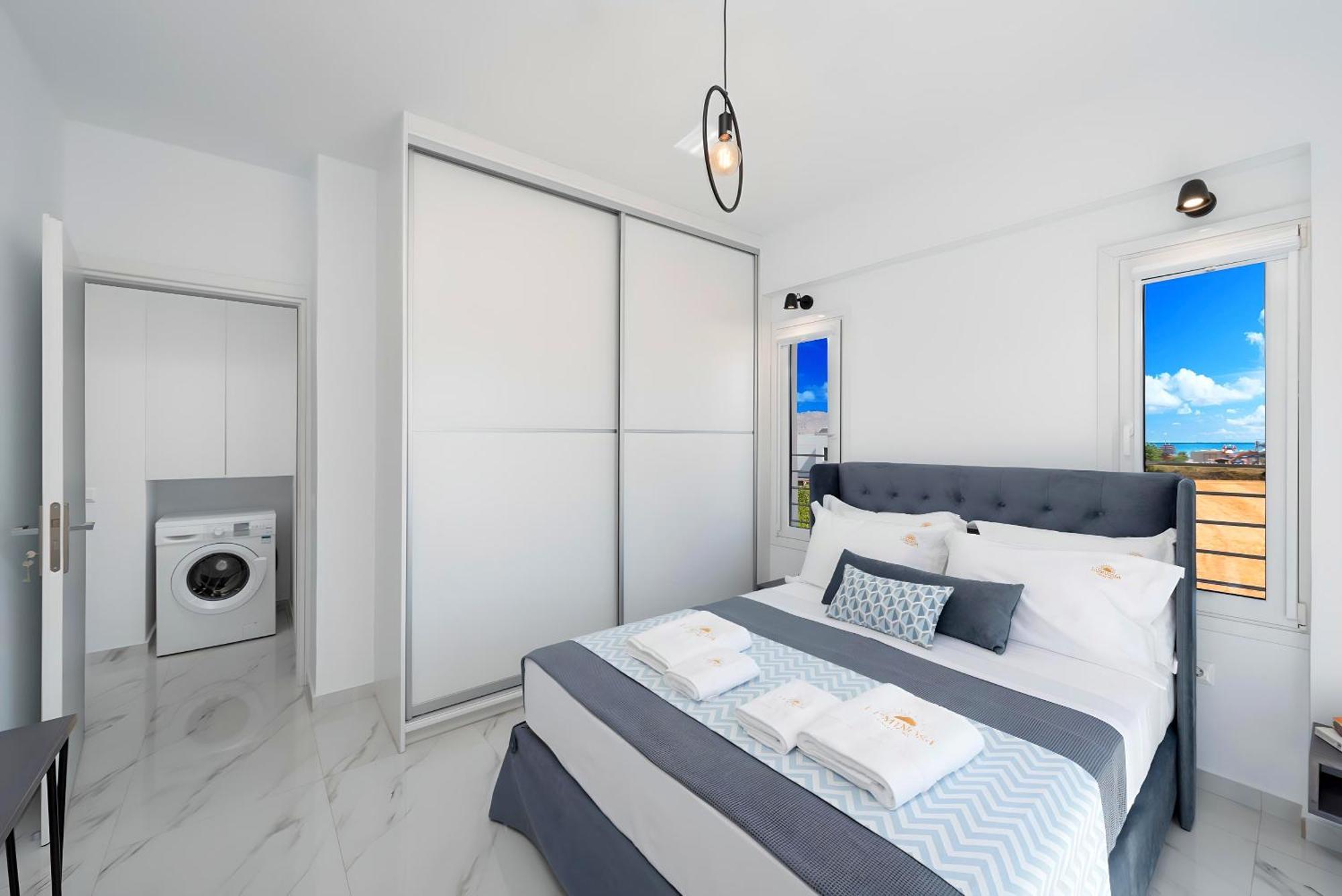 Luminosa Luxury Villa *