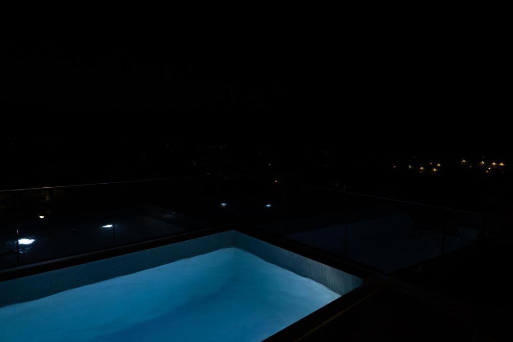 Edel Luxury *