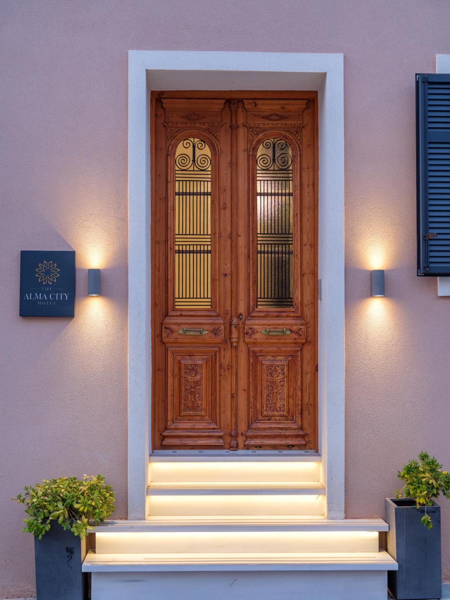 The Alma Hotel *