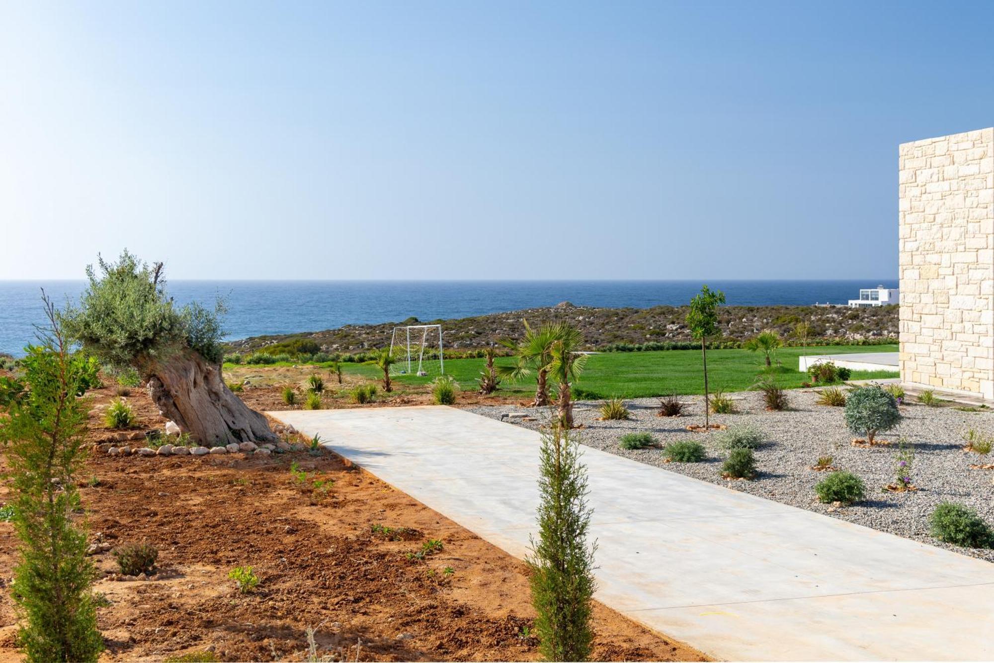 Kiyomi * Chania (Crete)