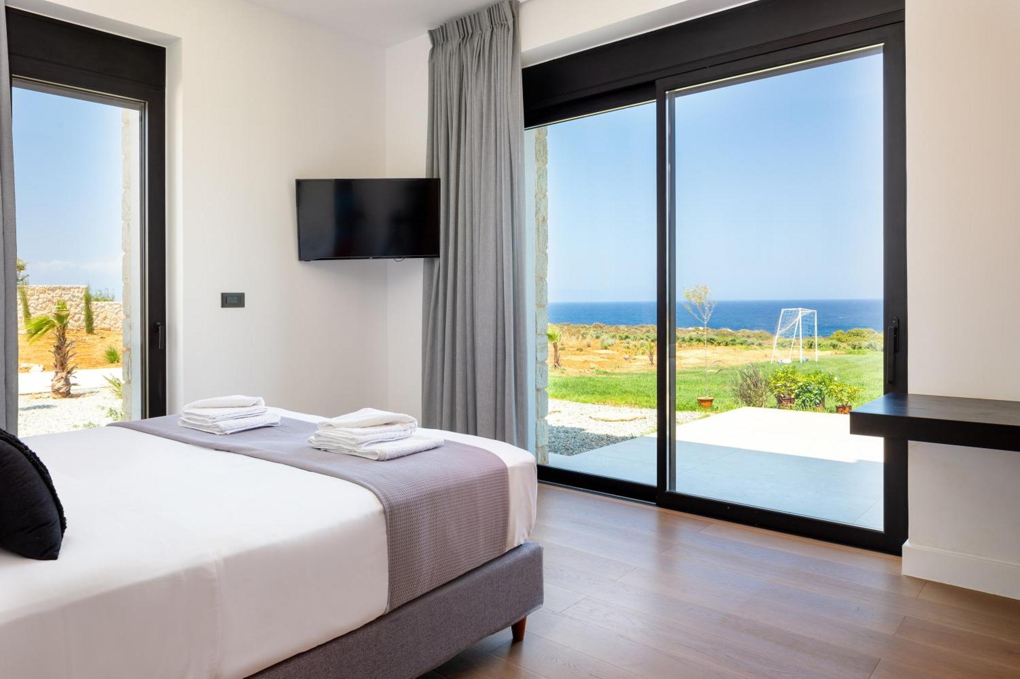 Kiyomi * Chania (Crete)