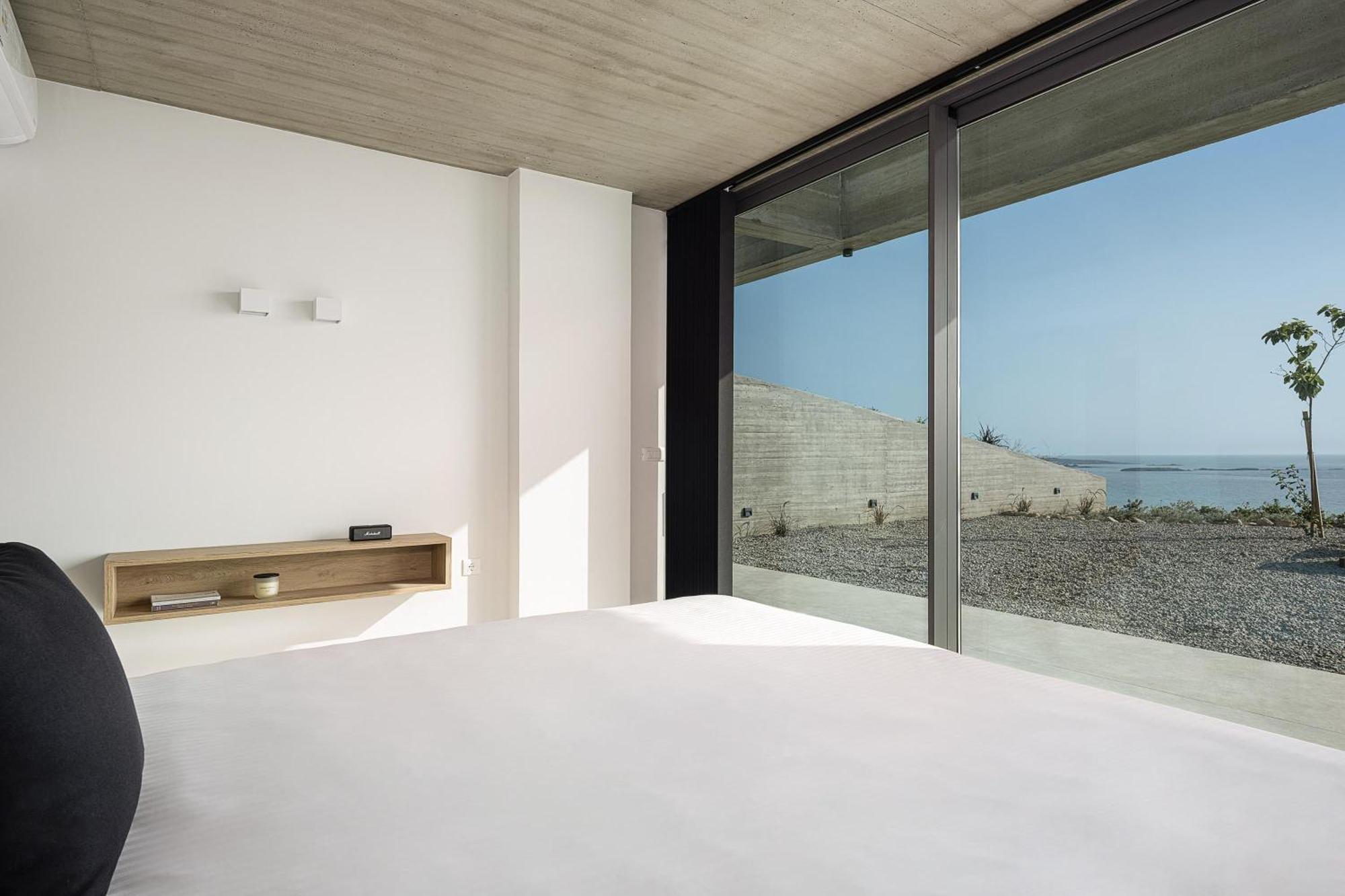 Alba Cave Villa *