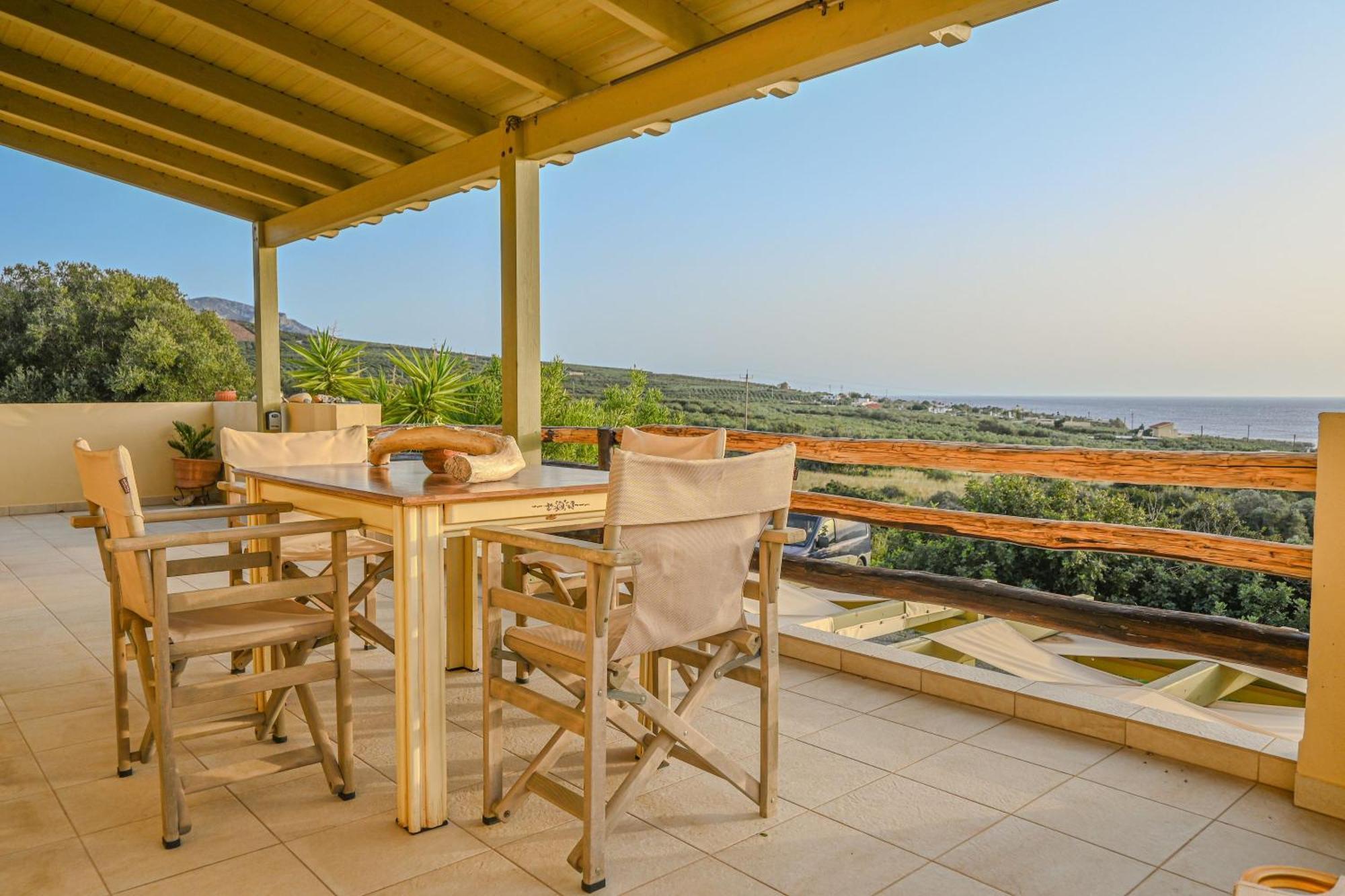 Apartment Stone Gea Up Floor Chania (Crete)