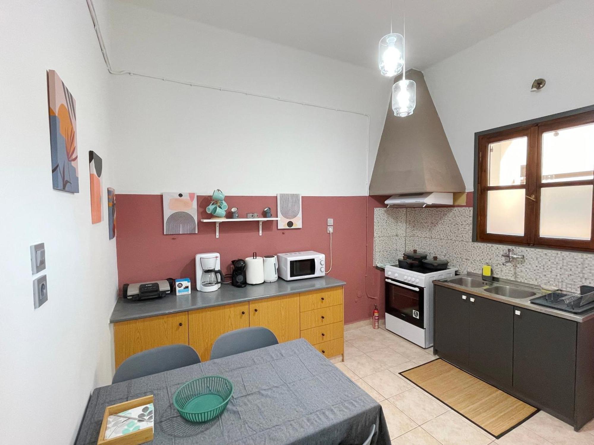 Naos-sea Front Vacation By Chania Center Holiday home *