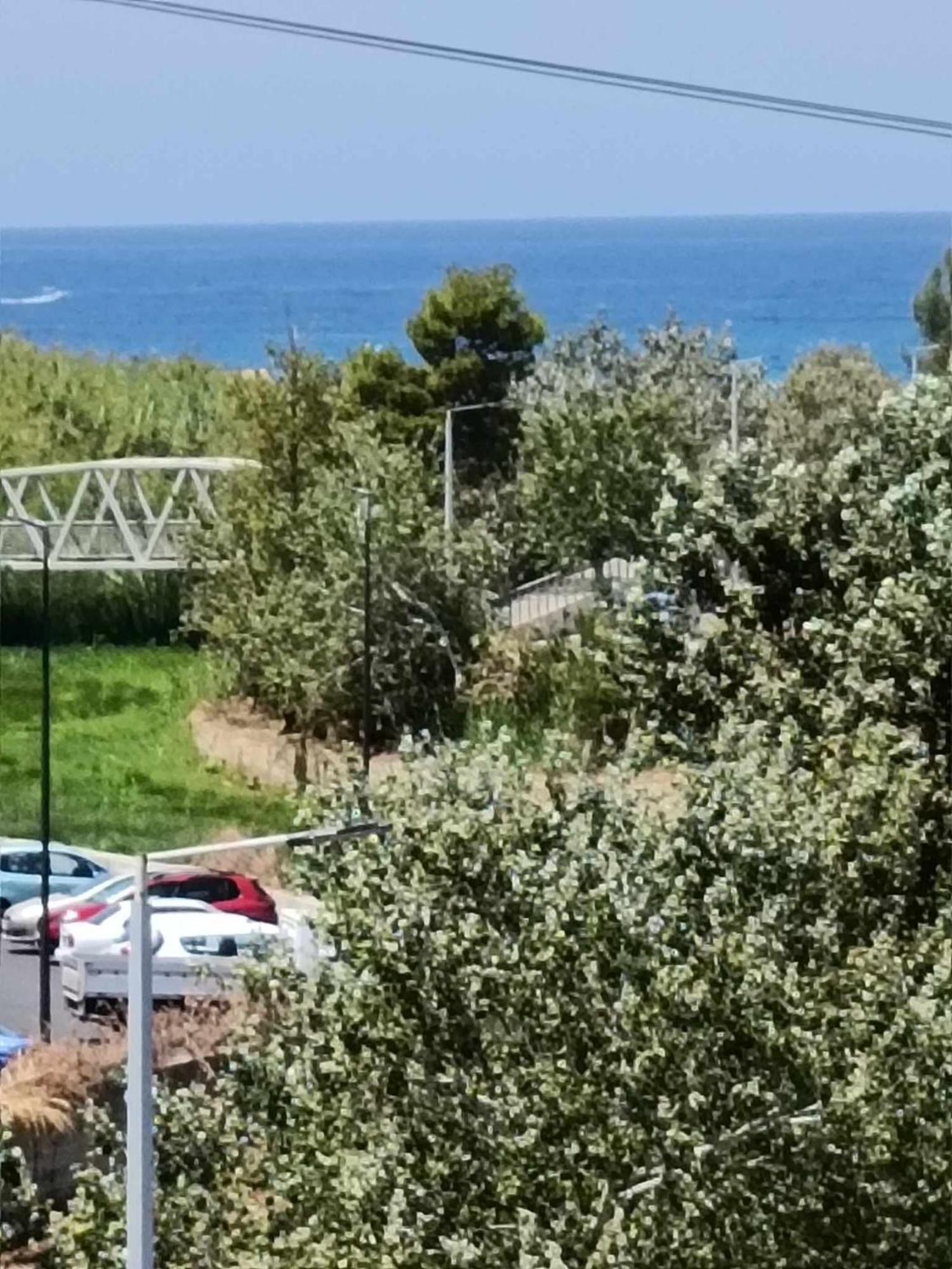 Despoina's Sea View Apartamento Chrissi Akti Chania