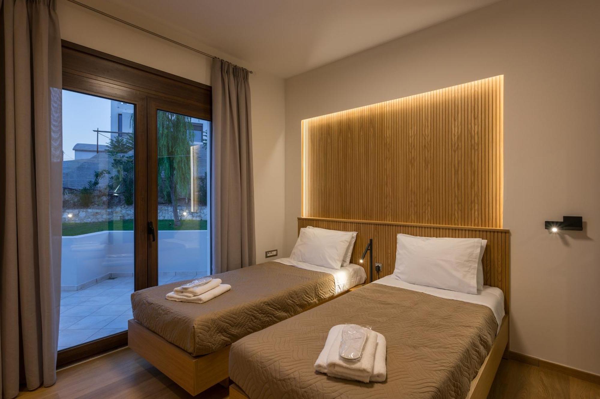 Wisdom - Elegant & Homely With Pool, Galatas Chania (Crete)