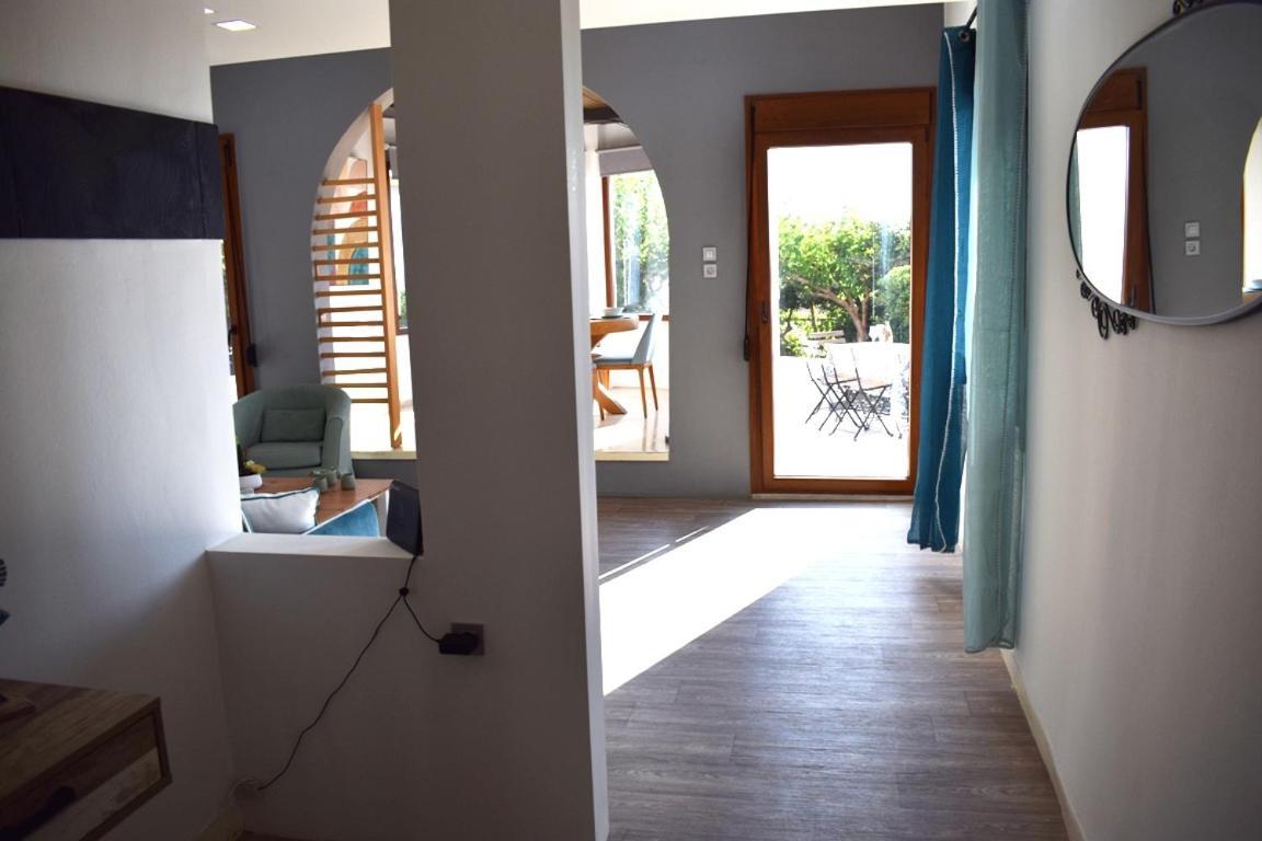 Naos-sea Front Vacation By Chania Center