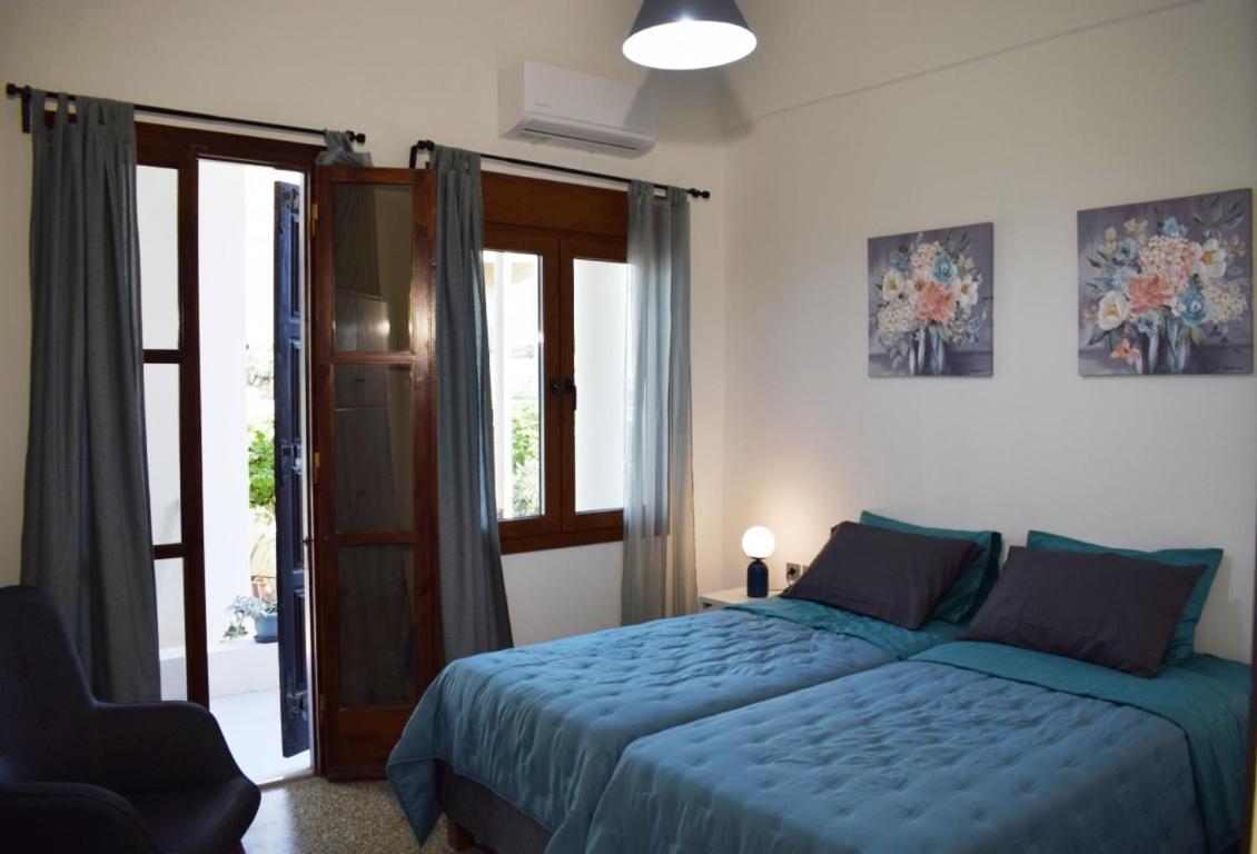 Naos-sea Front Vacation By Chania Center Holiday home *
