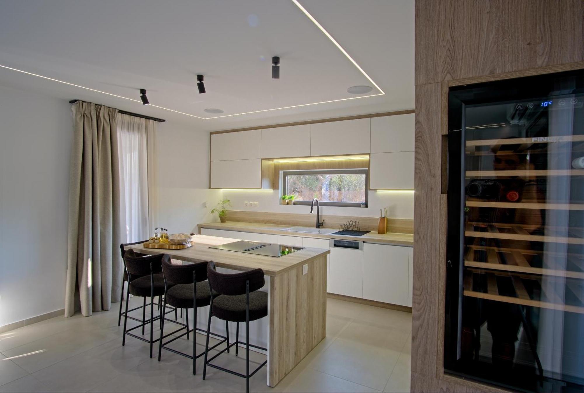 Villa Mourelo Luxury In Chania With Private Pool Jacuzzi