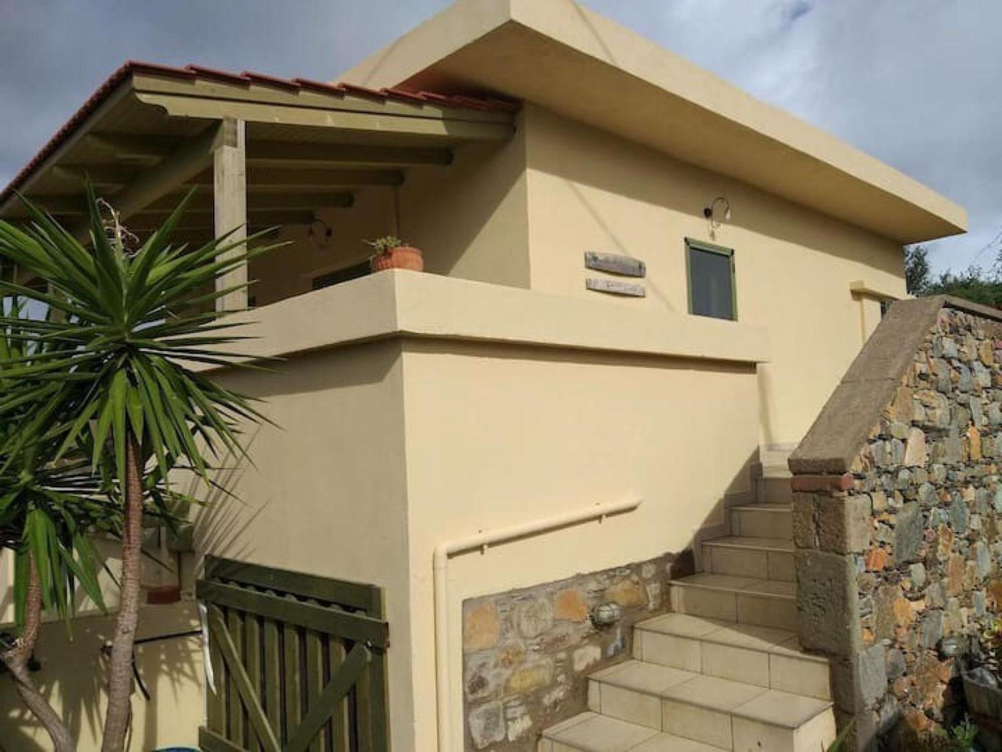 Stone Gea Up Floor Apartment Chania (Crete)