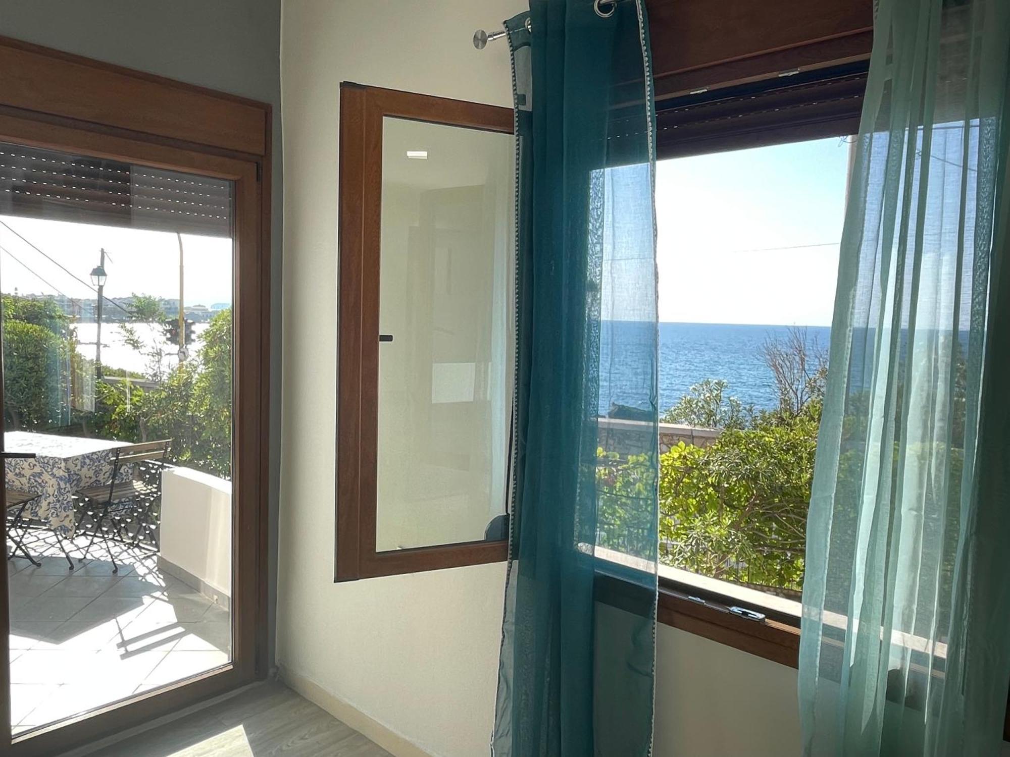 Holiday home Naos-sea Front Vacation By Chania Center