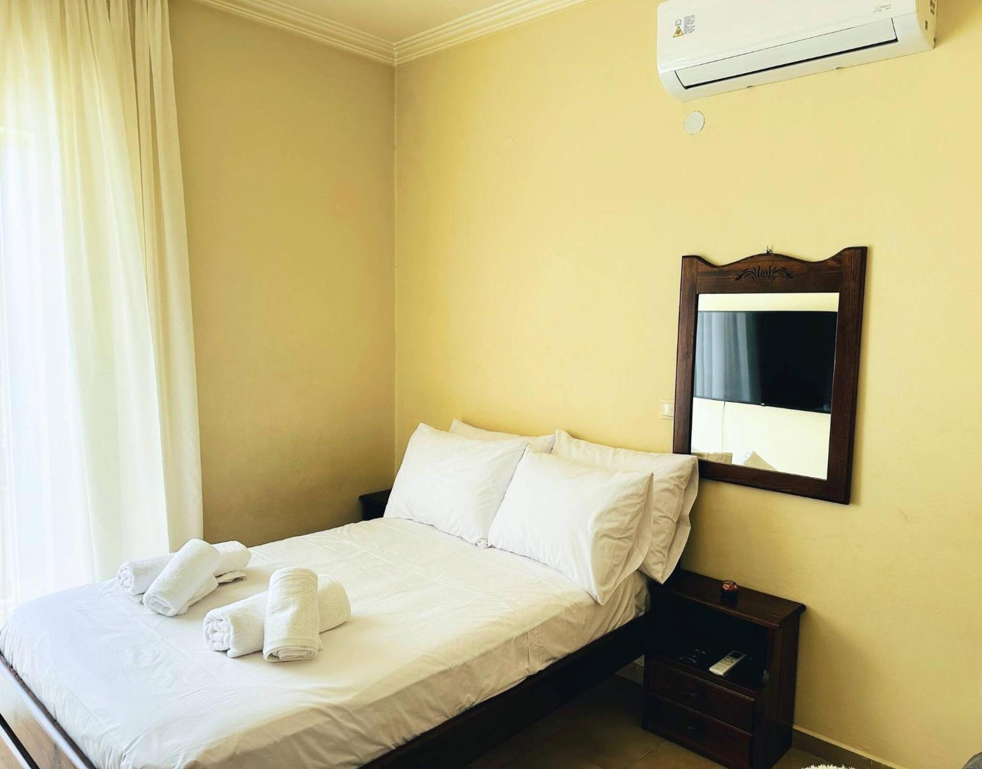 Yia Banaki 1 Min Walk To Old Town 7min Walk * Chrissi Akti Chania
