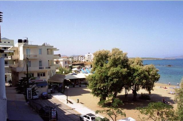Elena Hotel 3*