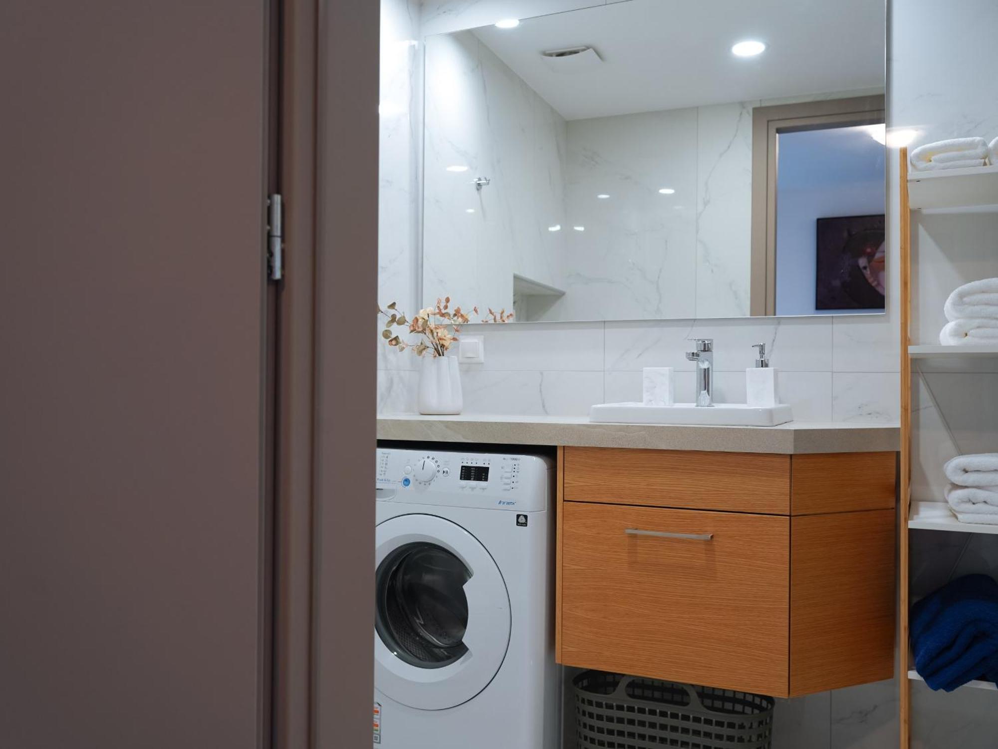 Stylish Near The Sea In Chania Apartment *