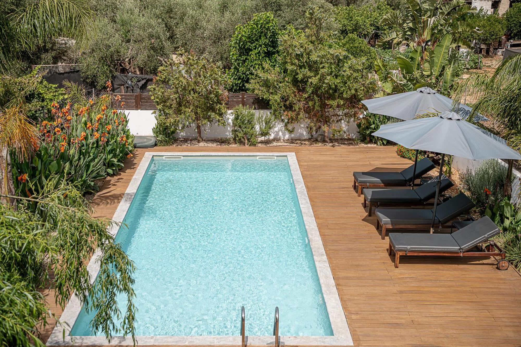 Seametry Luxury Living