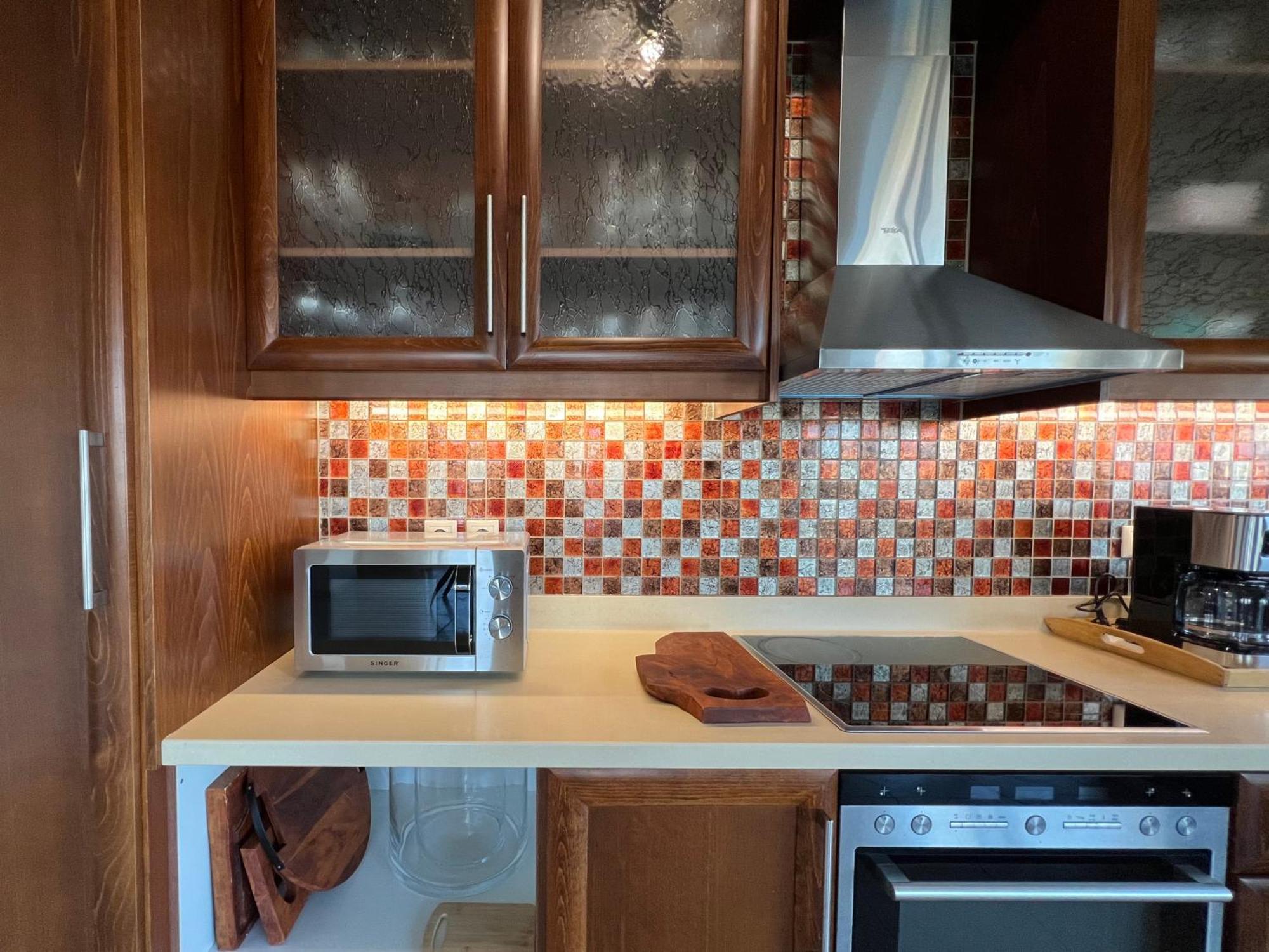 Joyful By 8essentially Apartamento