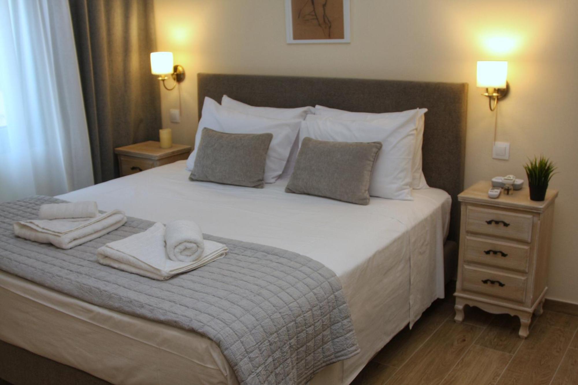 Rodon Manor Apartment *
