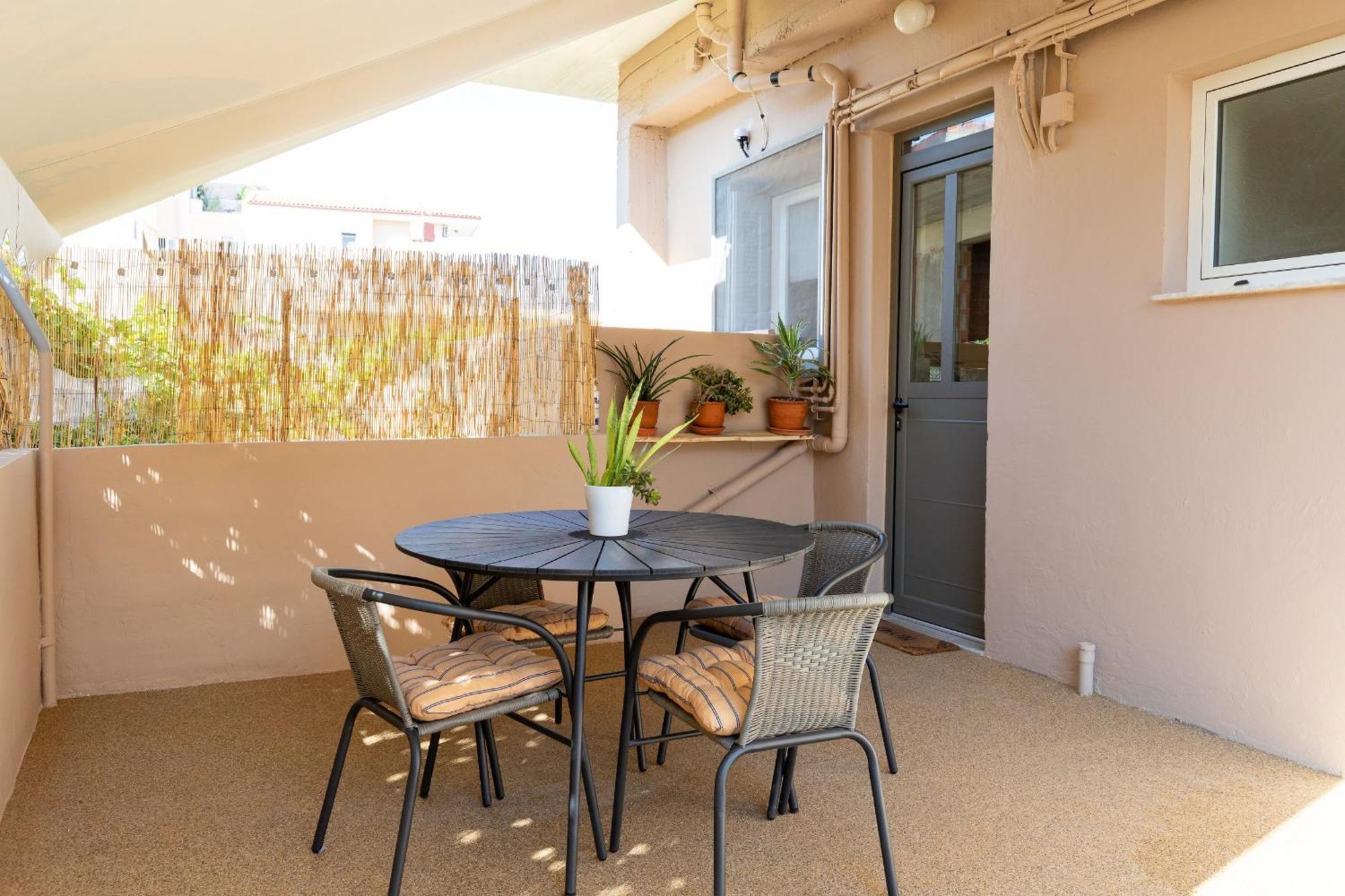 Goza Cozy House