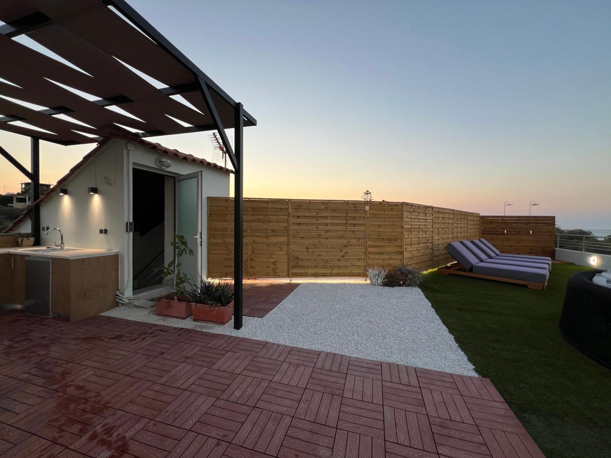 Joyful By 8essentially Apartamento Chrissi Akti Chania
