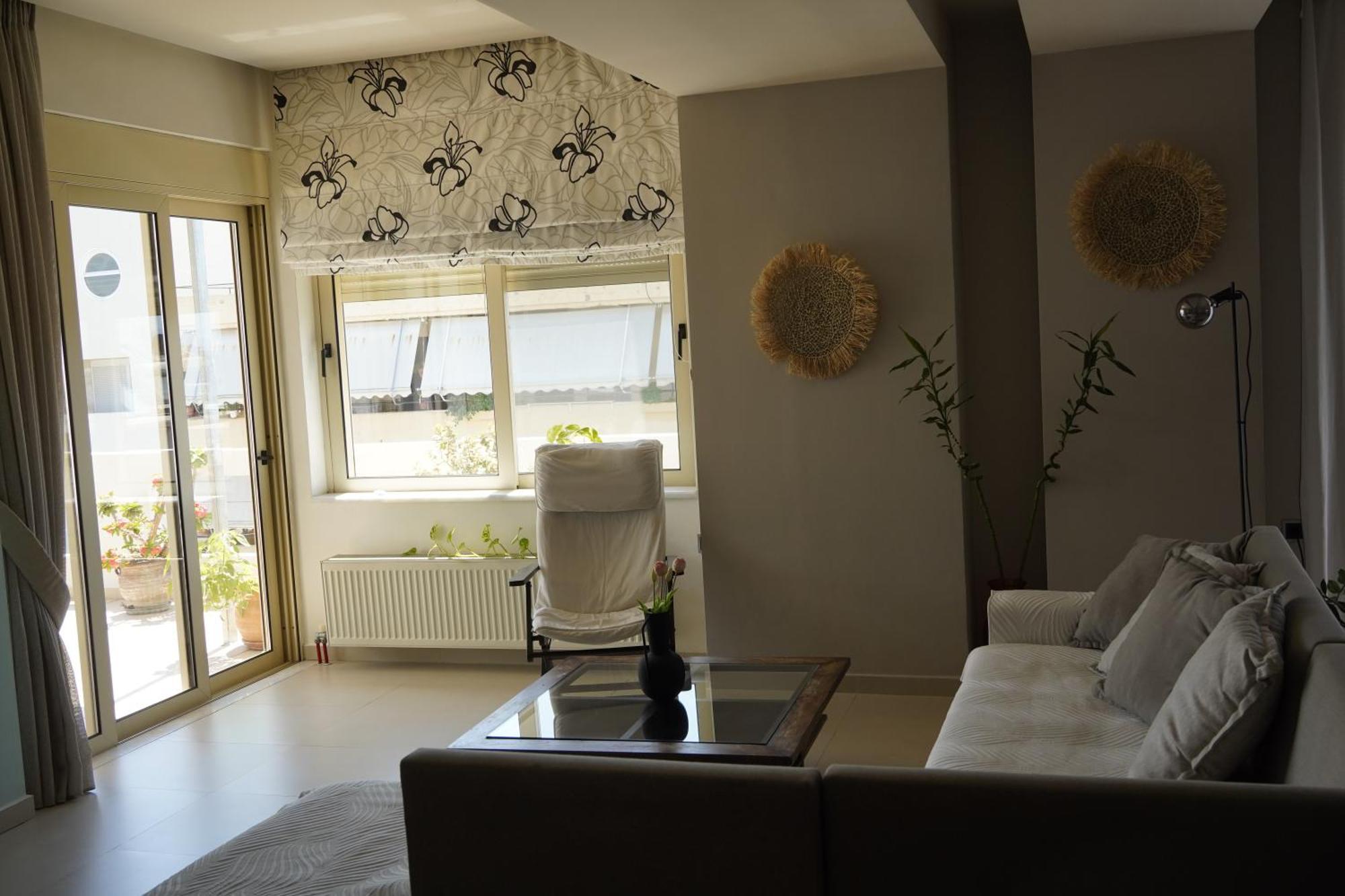 Zoe' S Place In Chania Apartment
