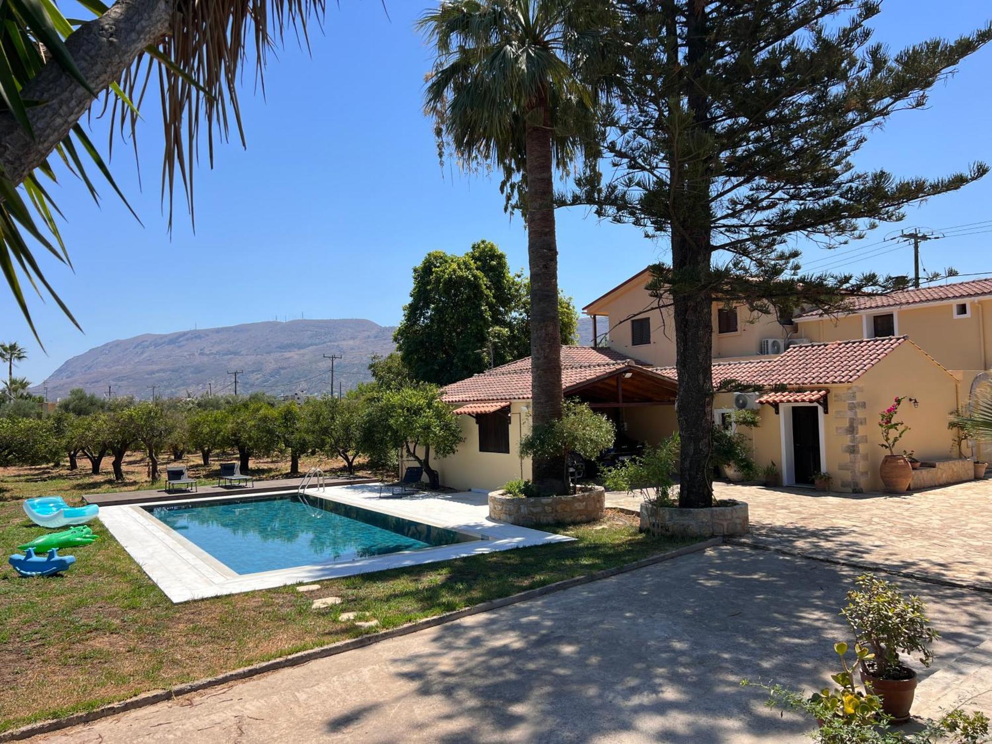 Holiday home Tzortzinas