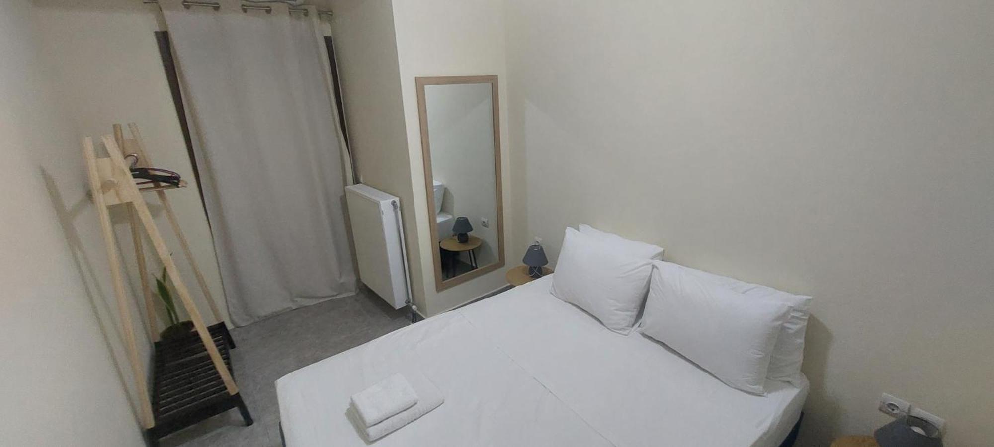 Destino Overlooking The Venetian Port Of Chania Apartamento Chrissi Akti Chania