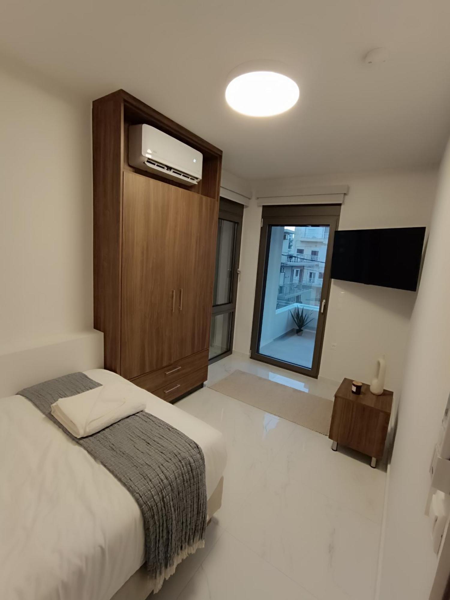 The Athena Apartment, Chania Seaside *