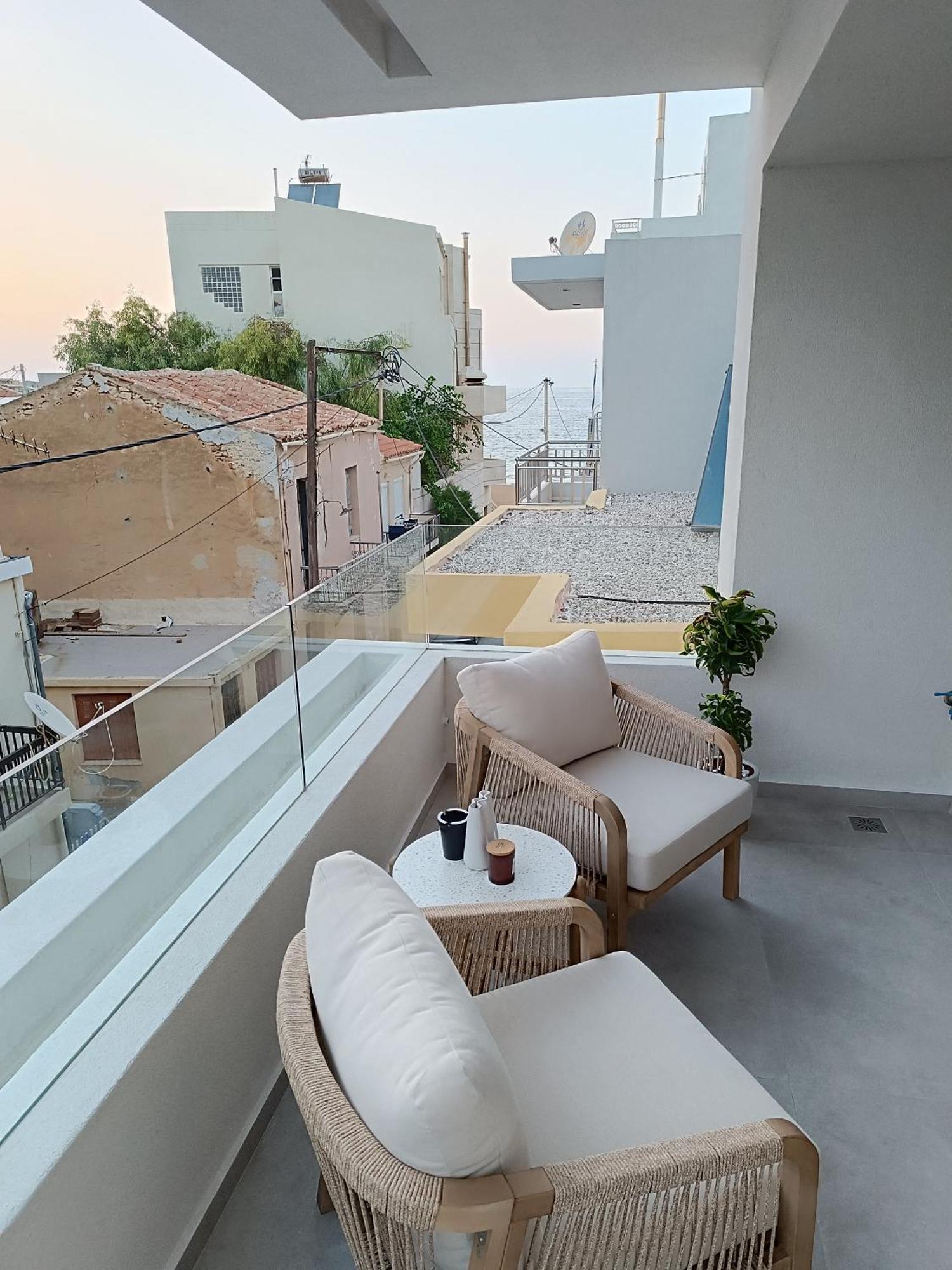 The Athena Apartment, Chania Seaside *