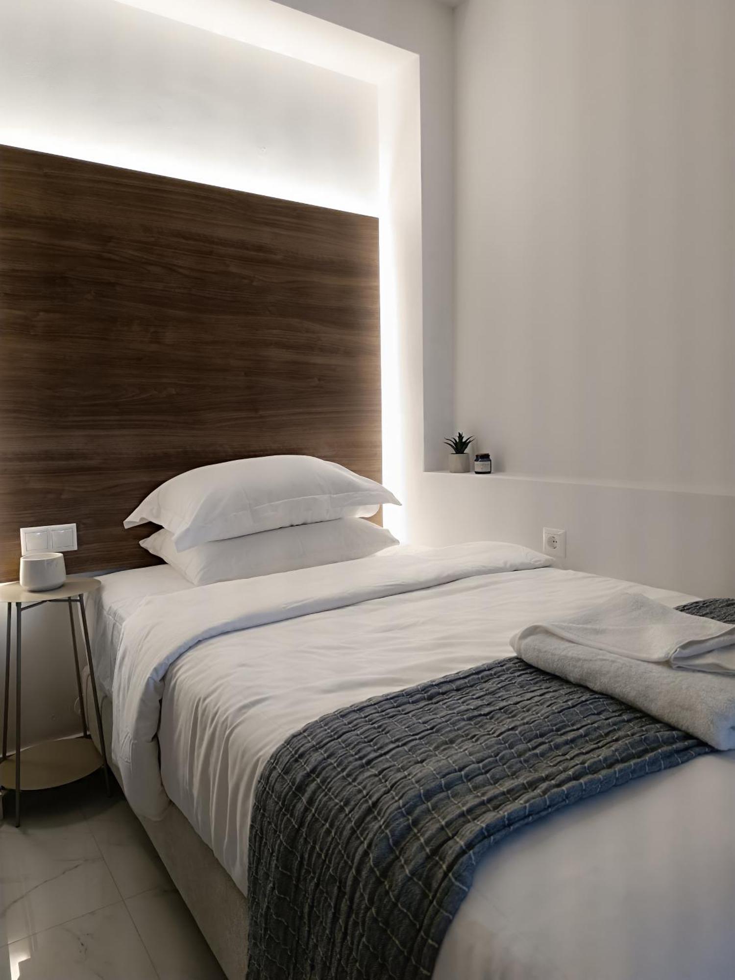 The Athena Apartment, Chania Seaside Apartment