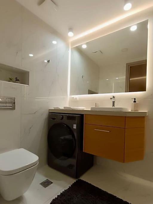 Appartement Hermes - In The Just Steps To The Sea! *