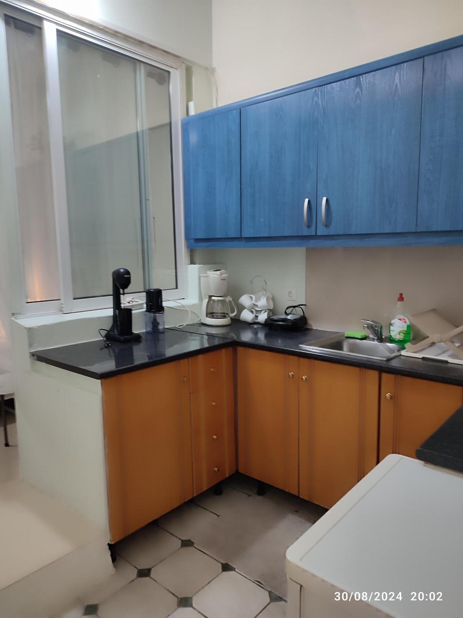 Apartment Just 4 *