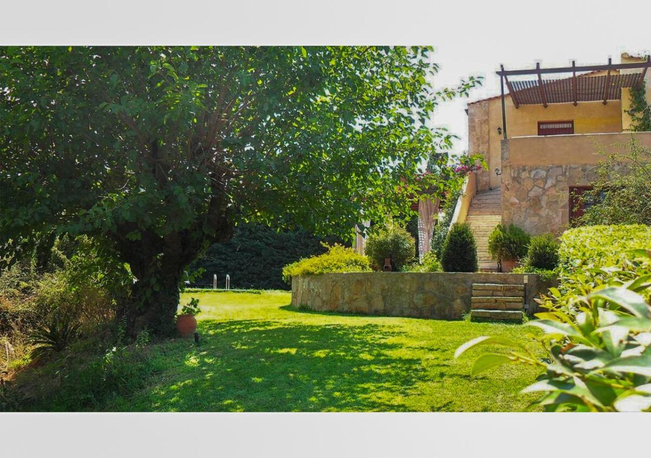 Villa Skine With Private Pool And Garden