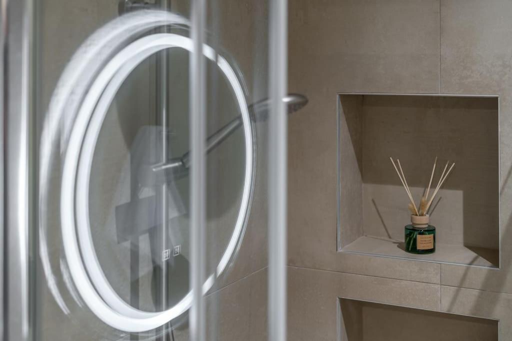 Leo Apartment *