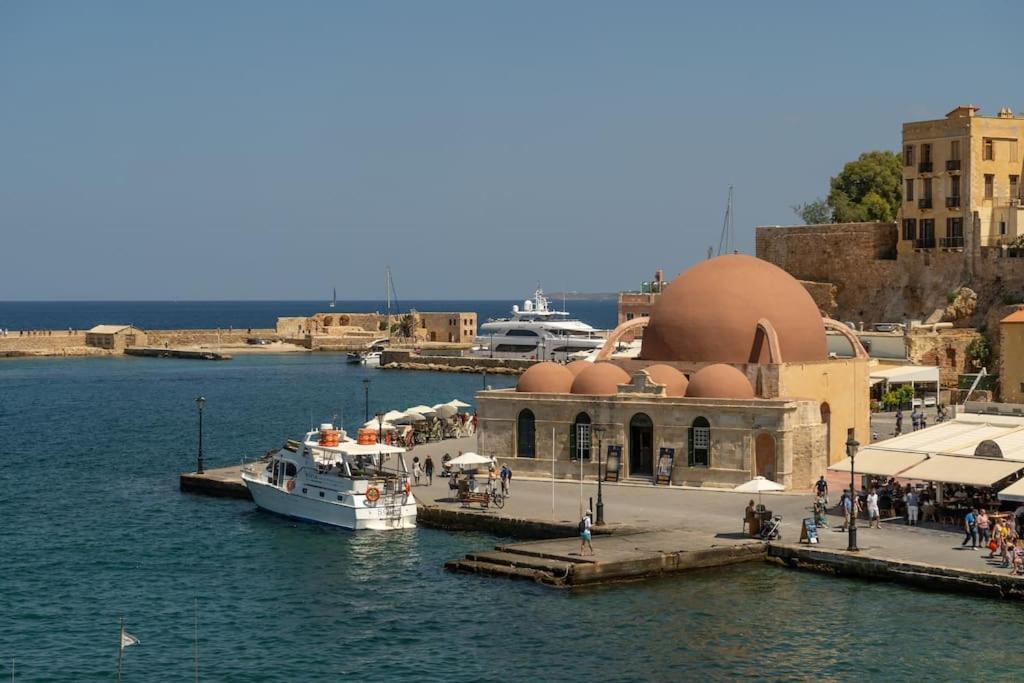 Leo * Chania (Crete)