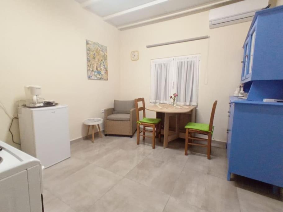 Apartment Astrinos Simple Cozy Comfortable Close To The *