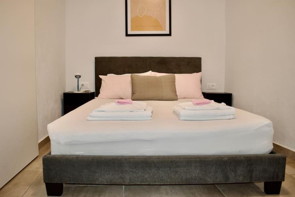 Apartment Astrinos Simple Cozy Comfortable Close To The *