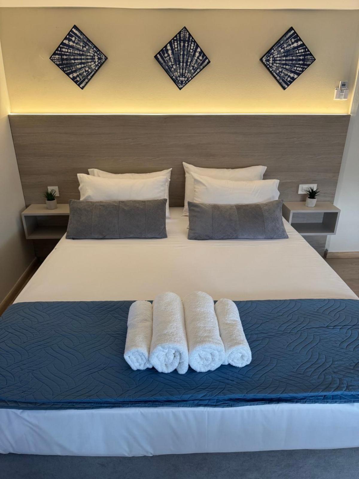 Foumidon Apartments, Chania