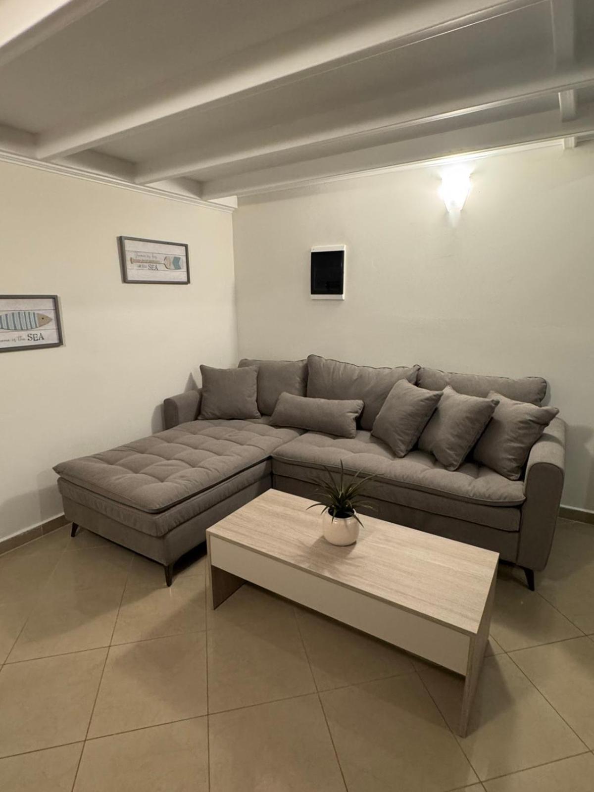 Foumidon Apartments, Chania * Chania (Crete)