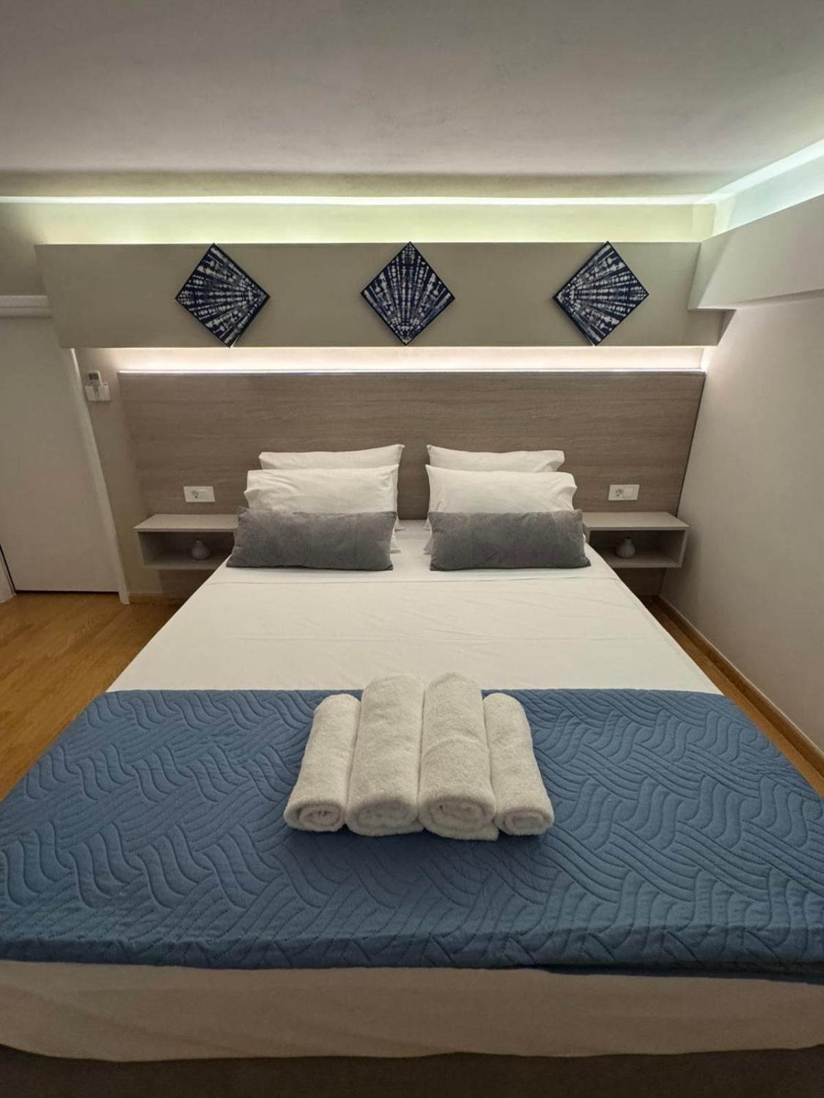 Foumidon Apartments, Chania