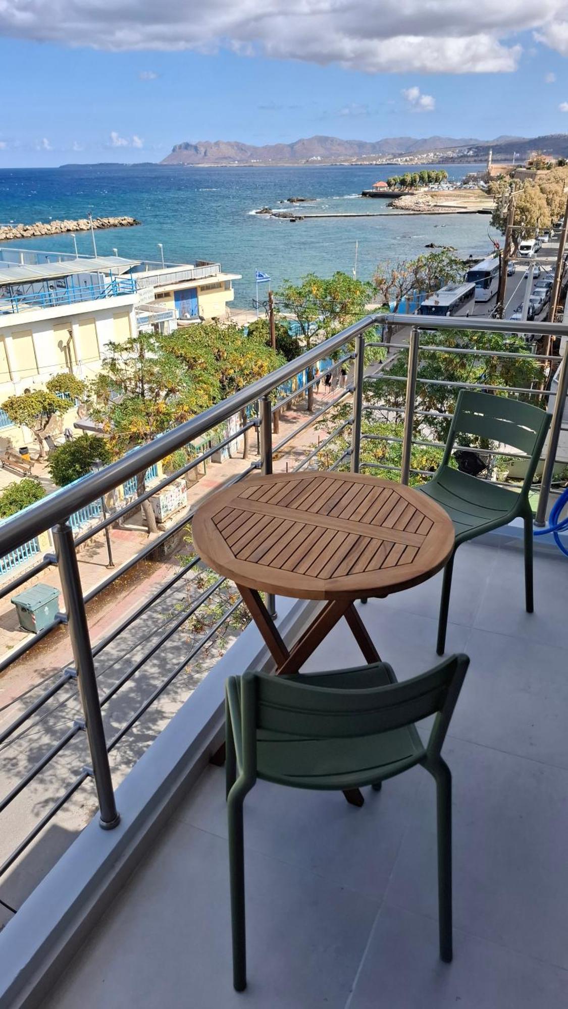 Sea View Modern 2br Floor On Nea Chora Apartment