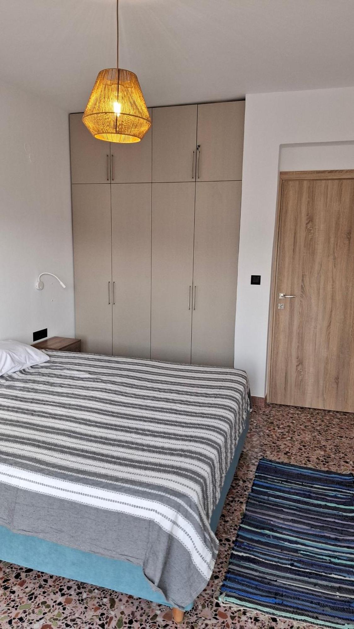Sea View Modern 2br Floor On Nea Chora * Chania (Crete)