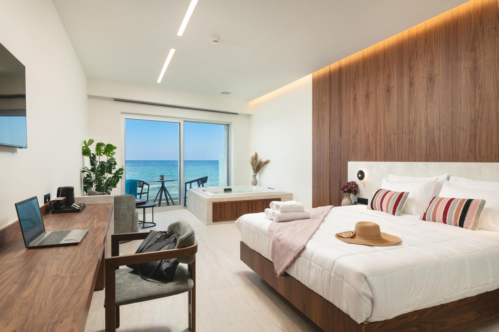 Elia Sea 4*